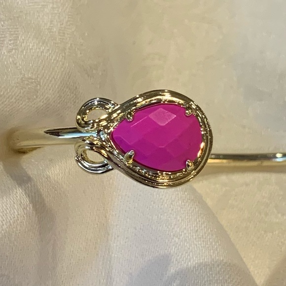 Kendra Scott Pinch Bracelet - Picture 2 of 5